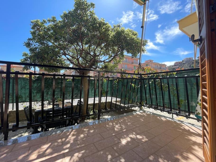 Free Parking Casa Con Giardino - Centro Mare A 5 Minuti Lejlighed Pietra Ligure Eksteriør billede